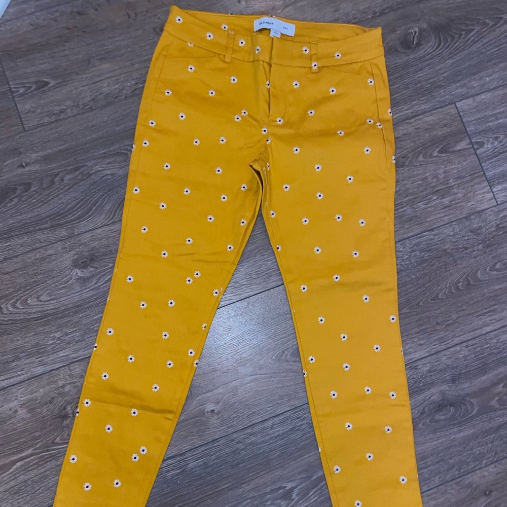 Old Navy Daisy Dress Pants